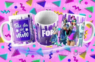 Tres tazas sublimadas con diseños para el Día del Niño y Fortnite, sobre fondo rosa con patrones geométricos vibrantes. Una taza dice 'Feliz día del Niño' en púrpura, otra muestra el logo de Fortnite en púrpura y la tercera presenta personajes de Fortnite.