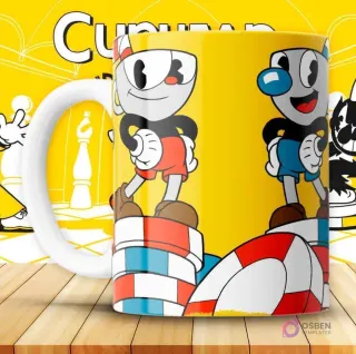 Mockup de taza amarilla con diseño de Cuphead y Mugman de pie sobre pilas de fichas de casino rojas y azules.