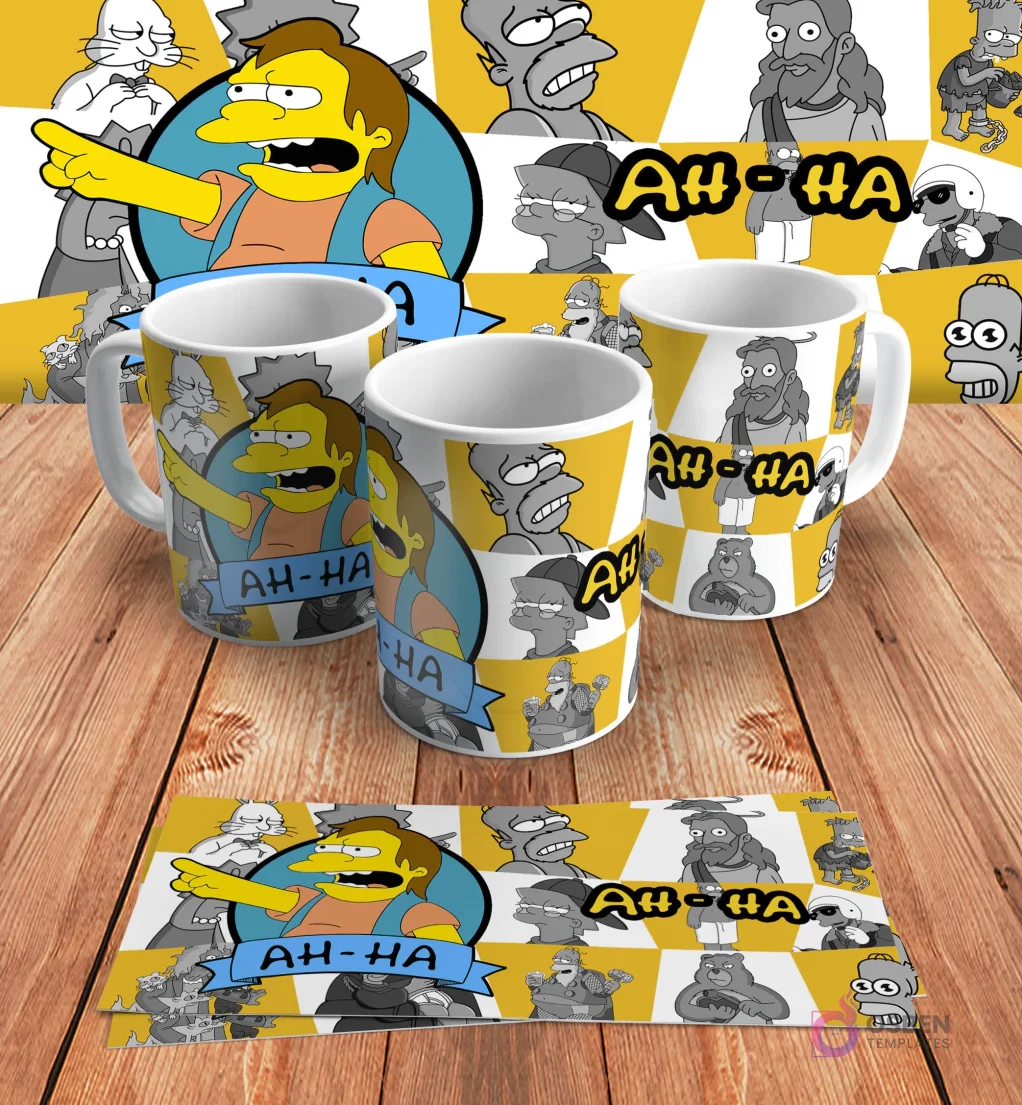 Diseño para taza de sublimación con Nelson Muntz de Los Simpsons gritando 'Ah-Ha', presentado en tres mockups de tazas y un diseño plano sobre madera.