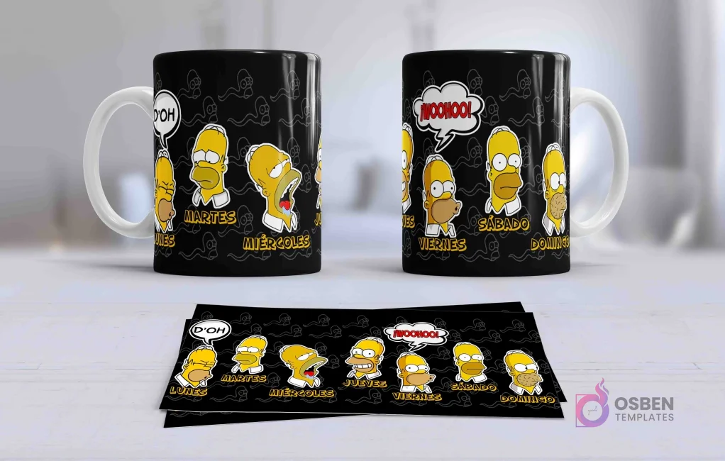 Taza con diseño de Homer Simpson en diferentes poses y expresiones para cada día de la semana (Lunes a Domingo), incluyendo frases 'D'oh' y 'Woohoo!' sobre fondo negro.