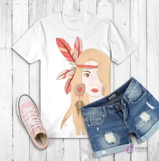 Polera blanca con ilustración de una mujer de cabello largo y rubio, con tocado de plumas rosas y pendientes largos