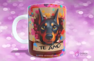 Taza con diseño de perrito Doberman Pinscher en caja de regalo con bayas rojas y 'TE AMO'