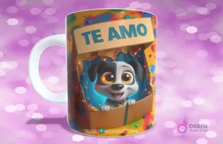 Taza con diseño de perrito blanco y negro con ojos grandes y sonrisa, en caja de regalo con 'TE AMO'