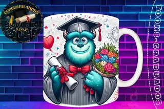 Taza de sublimación con Sulley graduado 3D animado celebrando la Clase 2024 con diploma y flores