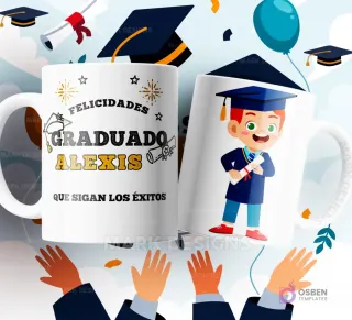Dos tazas de sublimación blancas con diseños de graduación: una con birrete, diploma, y la frase 'Felicidades Graduado Alexis que sigan los éxitos', y la otra con un niño graduado de caricatura con un diploma, sobre un fondo festivo.