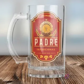 Chopero de vidrio sublimado con diseño del Día del Padre 'PREMIUM PADRE TRADICIONAL' en rojo y oro, con un barril de madera como ícono.