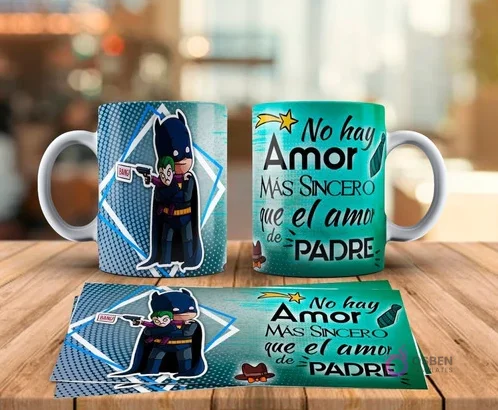 Tazas sublimadas Día del Padre con diseño de Batman abrazando a un Joker bebé y frase No hay amor más sincero que el amor de Padre. Incluye plantilla de sublimación.