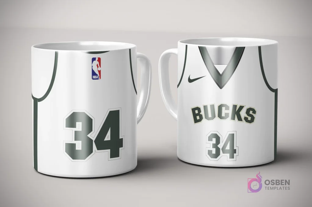 Par de tazas de sublimación con diseño de jersey blanco y verde de Milwaukee Bucks, número 34, con logo Nike y logotipo NBA, sobre fondo gris claro.