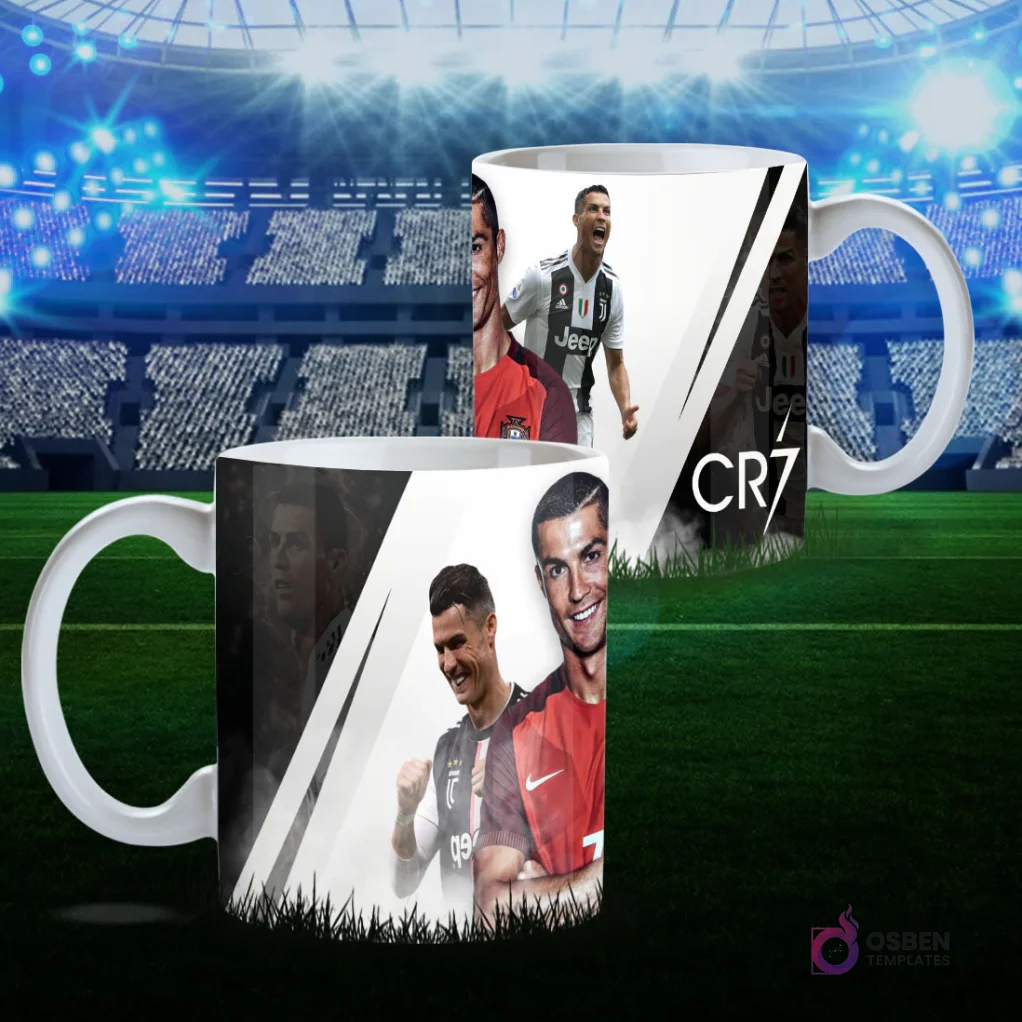 Taza de sublimación CR7 con Cristiano Ronaldo sonriendo en uniformes de Juventus y Portugal, con diseño de franjas diagonales en blanco y negro, sobre fondo de estadio.