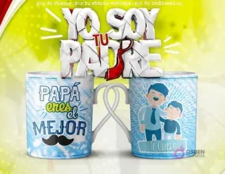 Mockup de dos tazas blancas unidas por el asa con diseños en tonos azules. La taza izquierda dice 'PAPÁ eres el MEJOR' con un icono de bigote, y la derecha muestra una caricatura de un padre y su hijo con el texto 'TE QUIERO'. El fondo general es verde y amarillo con el texto 3D 'YO SOY TU PADRE' y una corbata roja.