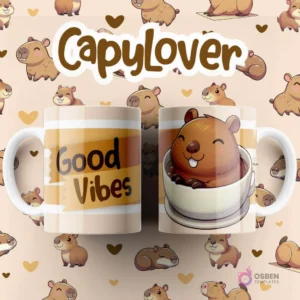 Par de tazas blancas sublimadas con diseño de capibara flotando o sumergido dentro de una taza de café caliente, texto 'Good Vibes'