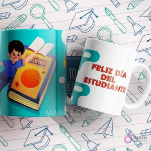 Mug azul celeste con un niño feliz saltando sobre libros y la frase 'FELIZ DÍA DEL ESTUDIANTE' en rojo.