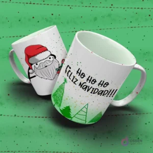 Diseño de taza Flork como Papá Noel, con barba y gorro, junto a la festiva frase 'HO HO HO FELIZ NAVIDAD!!!' y pinos.