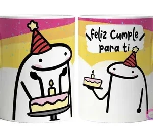 Taza sublimada con Flork con gorro de fiesta y torta de cumpleaños con vela, y otro Flork con gorro y un trozo de torta, con la frase 'Feliz Cumple para ti' en fondo colorido con puntos.