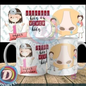Taza sublimada con diseño de otorrinolaringóloga 'Súper Otorrino' con la frase 'Respirar bien es vivir bien' y figuras de nariz y enfermeras.