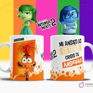 Taza de sublimación blanca con diseño de Ansiedad de Intensamente 2, texto 'MI ANSIEDAD ES TENER CRISIS DE ANSIEDAD' en naranja y blanco, fondo multicolor.