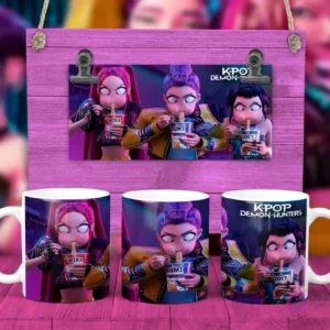 Taza sublimada con tres personajes femeninos KPOP Demon Hunters comiendo ramen
