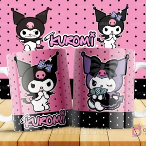 Taza con una representación de Kuromi vestida de forma más elegante o con un accesorio distintivo como un abanico o cartas de juego, mostrando su sofisticación. Fondo vibrante y detalles precisos.
