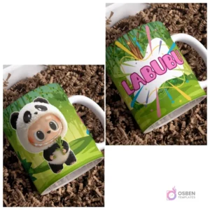 Taza sublimada con Labubu panda entre bambú, junto a taza con logo Labubu y brotes de bambú sobre fondo marrón.