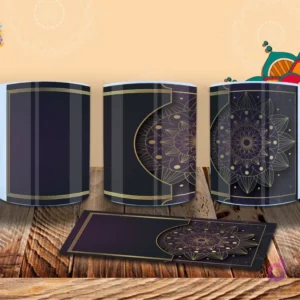 Taza con lujoso diseño de mandala dorado sobre fondo oscuro, en tonos púrpura y negro. Patrones intrincados y elegantes. Mockup.