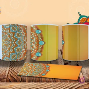Taza con mandala en tonos azul y naranja sobre un fondo amarillo vibrante, con detalles circulares y simétricos. Mockup.