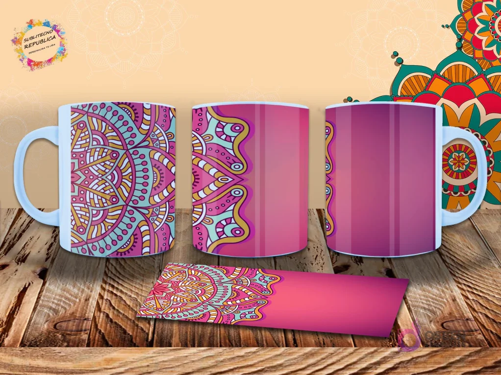 Taza sublimada con un mandala envolvente en tonos rosa, azul y amarillo, sobre un fondo fucsia intenso. Diseño vibrante. Taza sublimada con un mandala envolvente en tonos rosa, azul y amarillo, sobre un fondo fucsia intenso. Diseño vibrante.