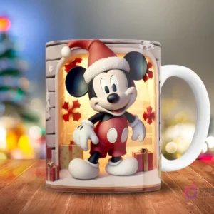 Mickey Mouse en traje clásico de Santa, junto a regalos iluminados dentro de un marco festivo 3D, en una taza.