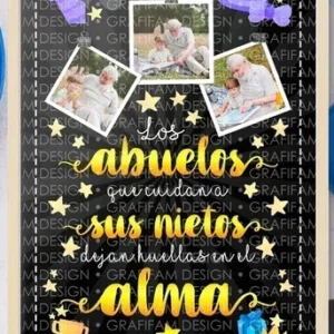 Plantilla editable PPT Día del Padre estilo pizarra con mensaje 'Los abuelos que cuidan a sus nietos dejan huellas en el alma' y fotos de abuelo con niños.