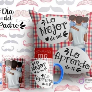 Plantilla sublimación cojín y tazas Día del Padre con ilustración de padre y dos hijos, frases 'Lo Mejor de mi' y 'Lo Aprendo de ti', fondo a cuadros rojos.