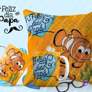 Tazas y cojín de sublimación naranjas con diseño de Nemo y la frase 'Feliz día Papá!' bajo el agua.