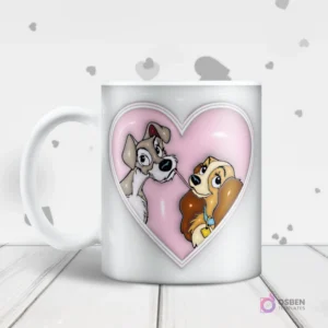 Mug blanco con diseño de sublimación 3D inflado de La Dama y el Vagabundo mirándose con ternura dentro de un corazón rosa.