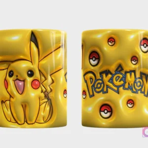 Plantilla 3D de taza con Pikachu de Pokémon, fondo amarillo texturizado con Pokebolas en relieve, vista frontal de Pikachu y trasera con el logo 'Pokémon'.