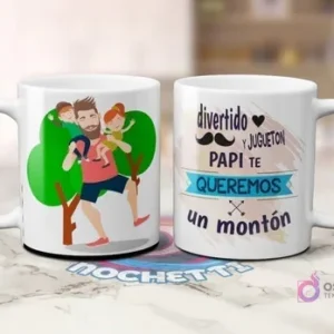 Dos tazas blancas de sublimación. Una con caricatura de padre barbudo con sus hijos entre árboles. Otra con frase 'divertido Y JUGUETON PAPI TE QUEREMOS un montón' con bigote.