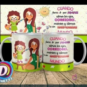 Taza inspiradora para educadora con diseño de maestra pintando caras, sol, y frase motivadora sobre el amor por la enseñanza.