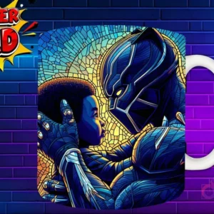 Taza sublimada con Black Panther y un niño mirándose, diseño de estilo vitral azul 'Super Dad'
