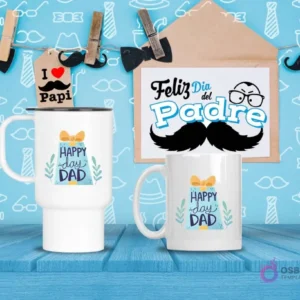 Taza de viaje y taza estándar blancas con diseño 'HAPPY DAY DAD' con caja de regalo, sobre fondo azul con temática del Día del Padre.