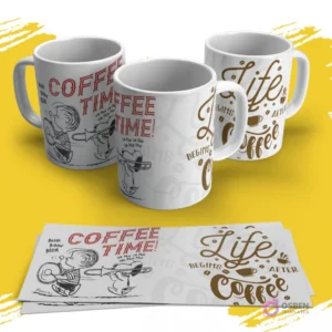 Tres tazas sublimadas con Charlie Brown tocando un instrumento, 'COFFEE TIME!' y 'Life Begins After Coffee'. Una plantilla de sublimación se muestra debajo.