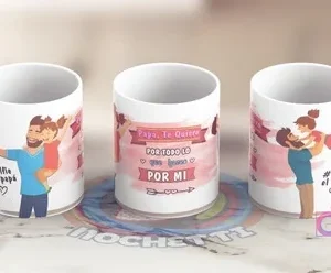 Tres tazas mostrando plantillas para el Día del Padre: una con papá y niño tomándose una selfie, otra con mensaje 'Papa, Te Quiero POR TODO LO que haces POR MI', y una con papá y niño abrazándose.