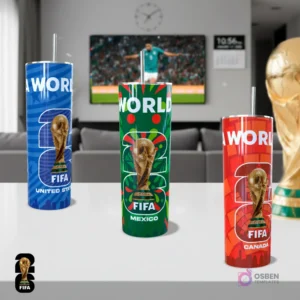 Tres tumblers sublimados para el Mundial 2026, representando a los países anfitriones: Estados Unidos (azul), México (verde) y Canadá (rojo), con el trofeo FIFA y '26'.