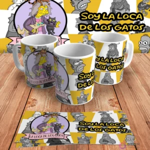 Diseño para taza de sublimación con Eleanor Abernathy, 'la loca de los gatos' de Los Simpsons, rodeada de sus gatos y la frase 'Soy la Loca de los Gatos', en mockups.