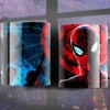Taza de sublimación con diseño de Spider-Man Miles Morales en primer plano con ojo azul brillante y un diseño de cómic abstracto en tonos azules.