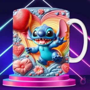 Taza sublimada con diseño 3D de Stitch sentado feliz, enmarcado en un corazón brillante con flores blancas y pequeños corazones en relieve.