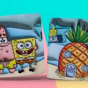 Taza 3D con diseño de Bob Esponja y Patricio Estrella, y la piña casa de Bob Esponja con fondo submarino