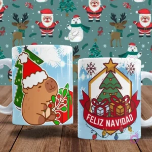 Par de tazas de sublimación con temática navideña. Una taza presenta un capibara con gorro de Papá Noel junto a un árbol de Navidad. La segunda taza exhibe un emblema festivo con un árbol y regalos bajo el texto 'Feliz Navidad'.