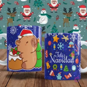 Tazas navideñas con capibaras. Una taza tiene un capibara con gorro de Papá Noel junto a un pudín festivo. La segunda taza está adornada con el texto 'Feliz Navidad' rodeado de iconos navideños como copos y regalos.
