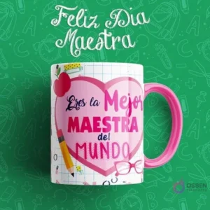 Taza sublimada para maestra con diseño de corazón rosa, texto 'Eres la Mejor Maestra del Mundo' y elementos escolares. Con mango rosa.