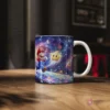 Taza sublimada con Mario Bros corriendo sobre cristales estelares en una galaxia colorida, acompañado de una estrella amarilla.