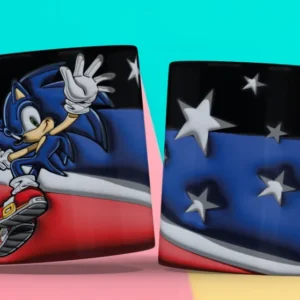 Taza 3D con diseño de Sonic the Hedgehog corriendo, con bandera de cuadros y estrellas en fondo azul y rojo
