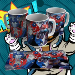 Tres tazas blancas con diseño de sublimación de Optimus Prime en versión chibi y en su forma de robot, con un fondo azul y rojo de explosiones. Incluye lámina plana del diseño.